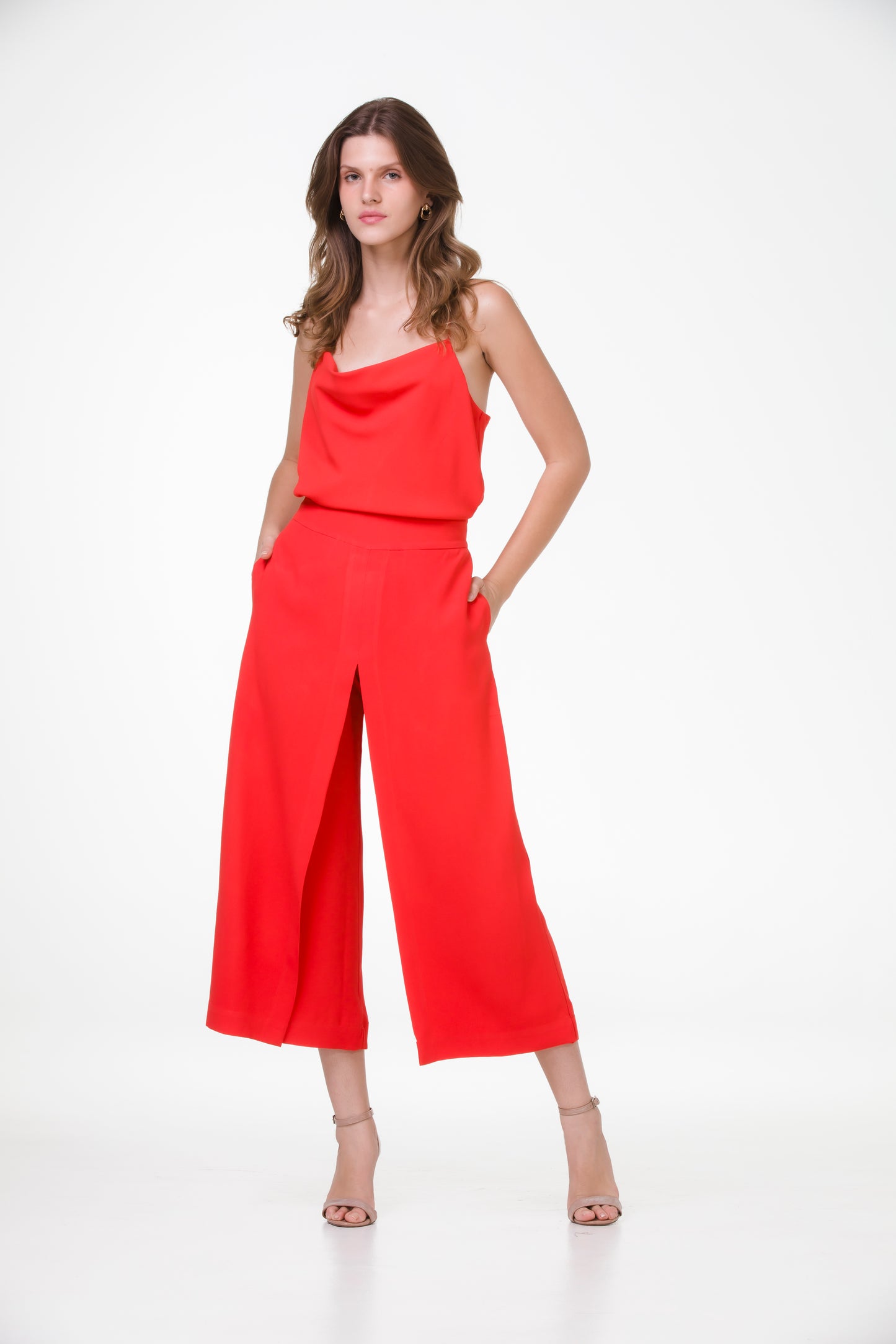 Pantacourt Indiana em Crepe Patou – Vermelho Escarlate